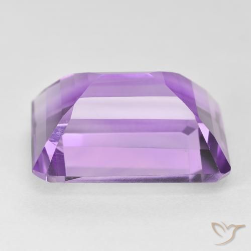 Amatista Violeta rosáceo medio natural de 22.20 ct, Corte Octágono / Esmeralda, VVS