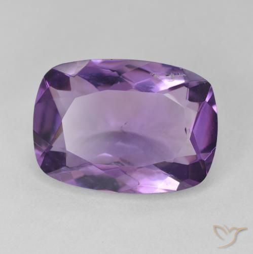 Amatista Violeta medio natural de 10.37 ct, Forma Cojín, VVS