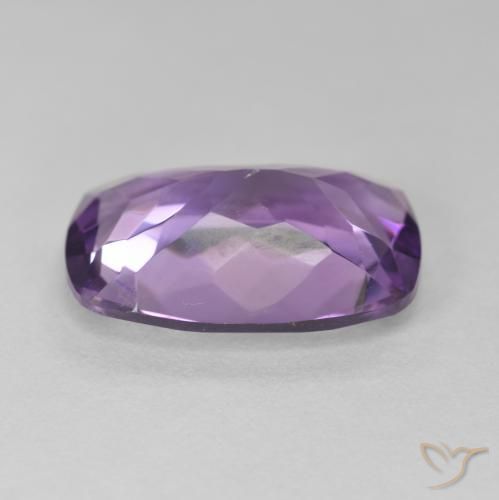 Amatista Violeta medio natural de 10.37 ct, Forma Cojín, VVS
