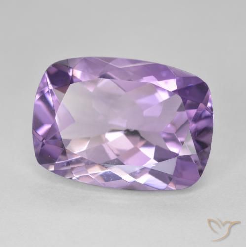 Amatista Violeta medio natural de 11.78 ct, Forma Cojín, VVS