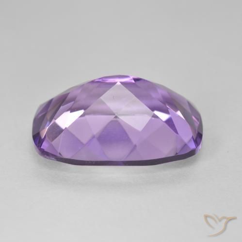 Amatista Violeta medio natural de 11.78 ct, Forma Cojín, VVS