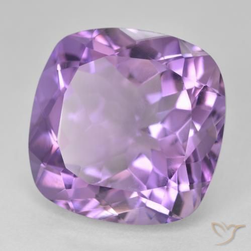 Amatista Violeta rosado natural de 21.91 ct, Forma Cojín, VVS