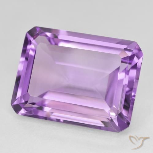 Amatista Medium Light Purplish-Violet natural de 21.63 ct, Corte Octágono / Esmeralda, VVS