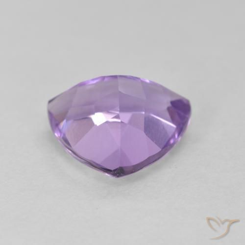Amatista Violeta medio natural de 2.72 ct, Trillón, VS