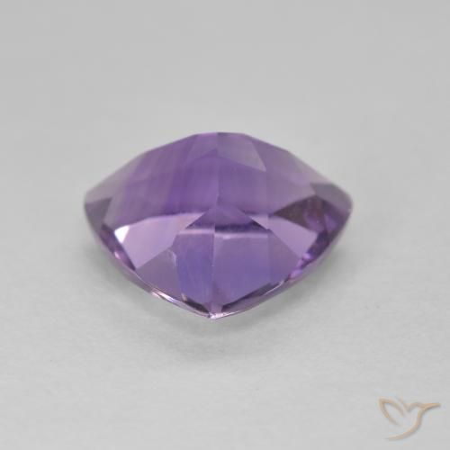 Amatista Violeta medio natural de 2.72 ct, Trillón, VS