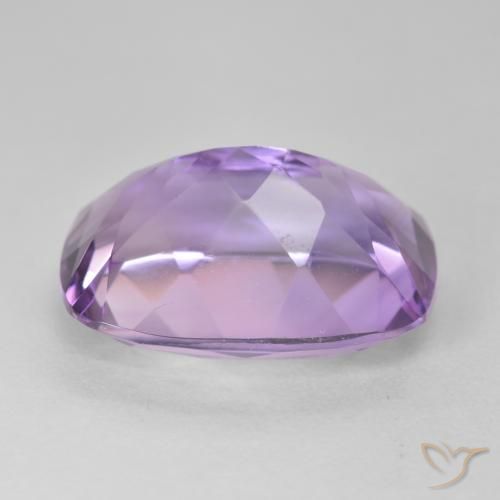 Amatista Medium Light Purplish-Violet natural de 12.98 ct, Forma Cojín, VVS