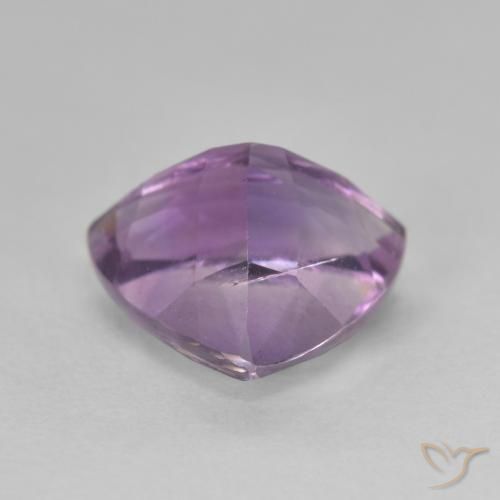 Amatista Violeta medio natural de 2.83 ct, Trillón, VS