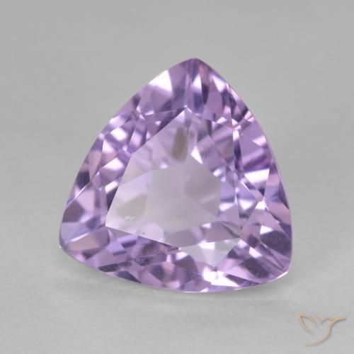 Amatista Violeta oscuro natural de 2.90 ct, Trillón, VS