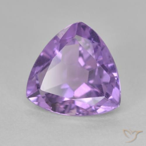 Amatista Violeta rosado natural de 2.82 ct, Trillón, VS