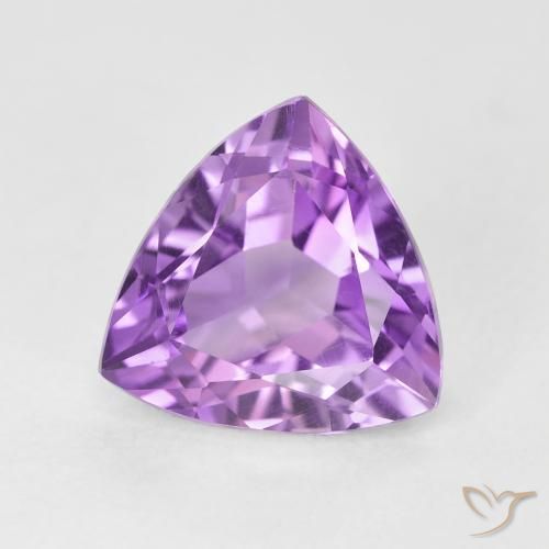 Amatista Violeta rosáceo medio natural de 3.16 ct, Trillón, VS