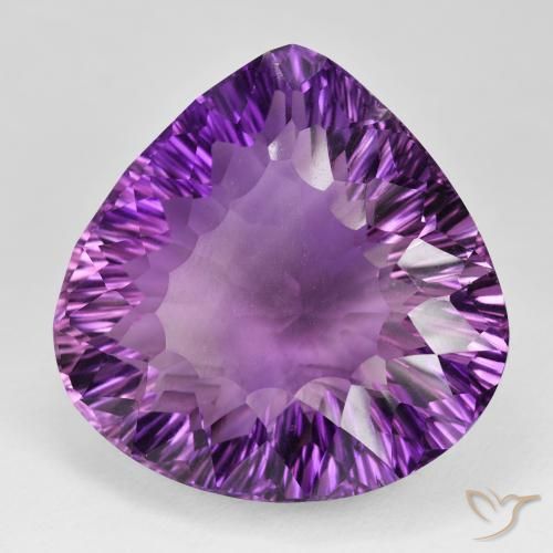 Amatista Violeta rosado vívido natural de 104.71 ct, En forma de pera, VVS
