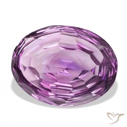 Amatista Violeta medio claro natural de 68.95 ct, Ovalada, VVS