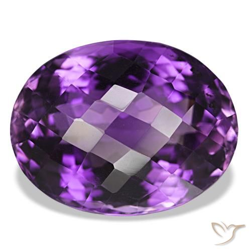 Amatista Violeta oscuro natural de 34.20 ct, Corte Óvalo, VVS-VS