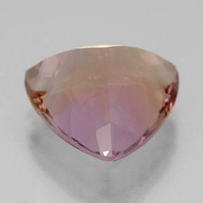 Ametrino bicolor natural de 7,60 ct, trillón, VVS