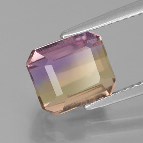 Ametrino bicolor natural de 3,06 ct, corte esmeralda, VS