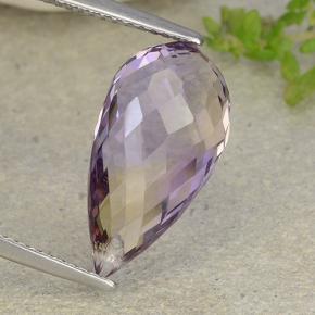 Ametrino bicolor natural de 7,71 ct, briolette, VVS