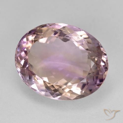 Ametrino Bicolor natural de 17.65 ct, Ovalada, VVS