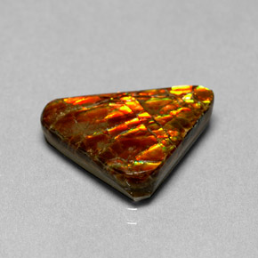 Ammolita multicolor natural de 6,44 ct, forma elegante, opaco