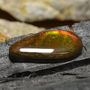 Ammolita multicolor natural de 8,95 ct, en forma de pera, opaco