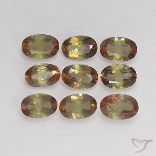 3.67ctw Natural Multicolor andalucita, Ovalada, VS-SI
