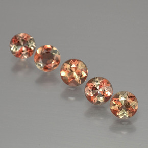 Gemas de andalucita Marrón naranja natural de  ct, Corte Redondo, VS