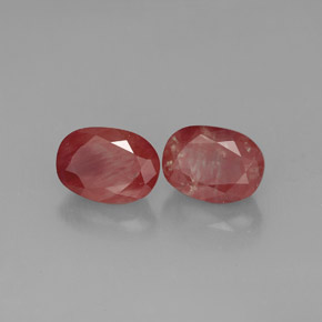 Gemas de andesina labradorita rojo natural de  ct, transparente, transparente / translúcido