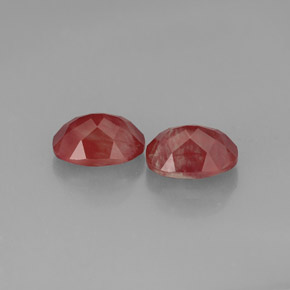 Gemas de andesina labradorita rojo natural de  ct, transparente, transparente / translúcido