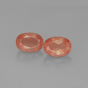 Gemas de andesina labradorita rojo natural de  ct, transparente, transparente / translúcido