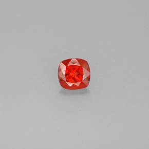 Labradorita Andesina Naranja miel natural de 0.72 ct, Corte Cojín, VS