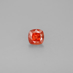 Labradorita Andesina Naranja miel natural de 0.75 ct, Corte Cojín, VS