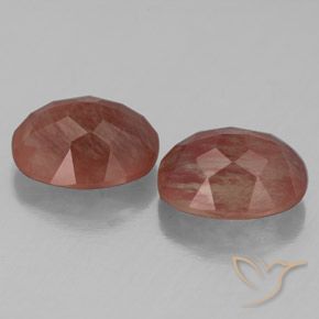 Gemas de Labradorita Andesina Rojo sangre natural de 5.64 ct, Ovalada, Transparente / Translúcido