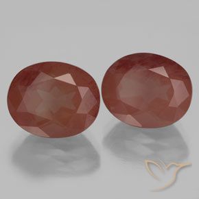 Gemas de Labradorita Andesina Rojo sangre natural de 7.78 ct, Ovalada, Transparente / Translúcido