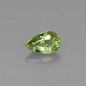 Apatito Verde natural de 0.33 ct, En forma de pera, VS