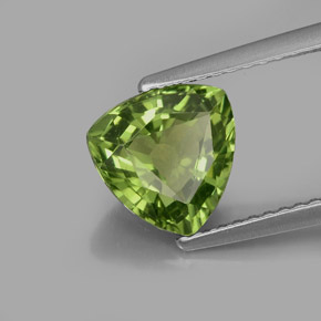 Apatita verde natural de 1,99 ct, trillón, VS