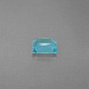 Apatito Azul claro natural de 0.88 ct, corte esmeralda, VS