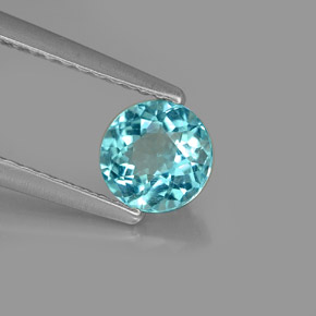 Apatito Azul claro natural de 0.63 ct, Corte Redondo, VVS-VS