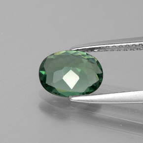 Apatita verde natural de 0,99 ct, corte óvalo, VVS-VS