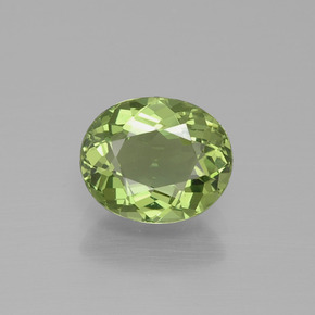 Apatito Verde cálido natural de 1.65 ct, Corte Óvalo, VVS