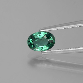 Apatito Verde azul natural de 0.54 ct, Corte Óvalo, VS