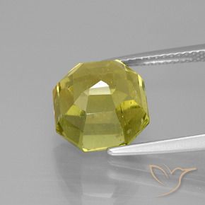 Apatito Amarillo verdoso natural de 7.51 ct, Corte Octágono / Esmeralda, VS