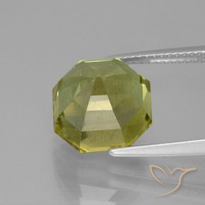 Apatito Amarillo verdoso natural de 8.30 ct, Corte Octágono / Esmeralda, VS