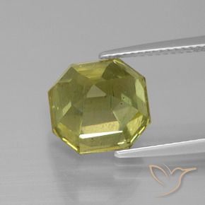 Apatito Amarillo  verdoso natural de 7.77 ct, Corte Octágono / Esmeralda, VS-SI