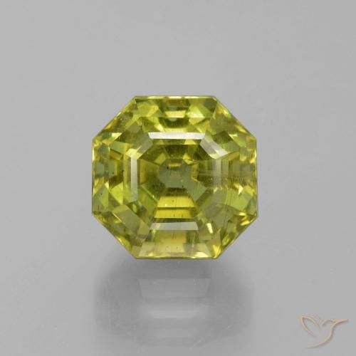 11.26ct Natural Verde bosque cálido Apatito, corte esmeralda, VS-SI