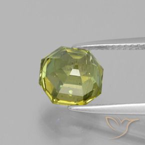 Apatito Verde claro natural de 3.36 ct, Corte Octágono / Esmeralda, VS