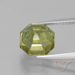 Apatito Verde terroso cálido natural de 4.46 ct, Corte Octágono / Esmeralda, VS-SI