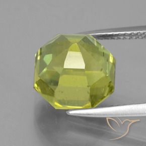 Apatito Verde amarillento natural de 7.63 ct, Corte Octágono / Esmeralda, VS-SI
