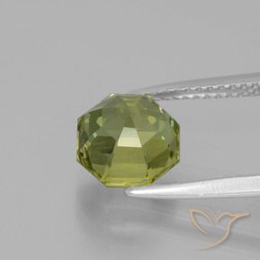 Apatito Verde amarillento natural de 2.76 ct, corte esmeralda, VS