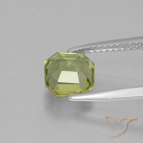 Apatito Verde amarillento natural de 1.64 ct, Corte Octágono / Esmeralda, VS
