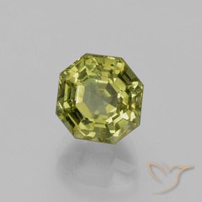 Apatito Medium Light Green natural de 4.35 ct, Corte Octágono / Esmeralda, VS