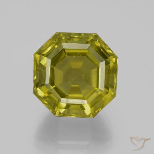 14.41ct Natural Verde terroso Apatito, corte esmeralda, VS